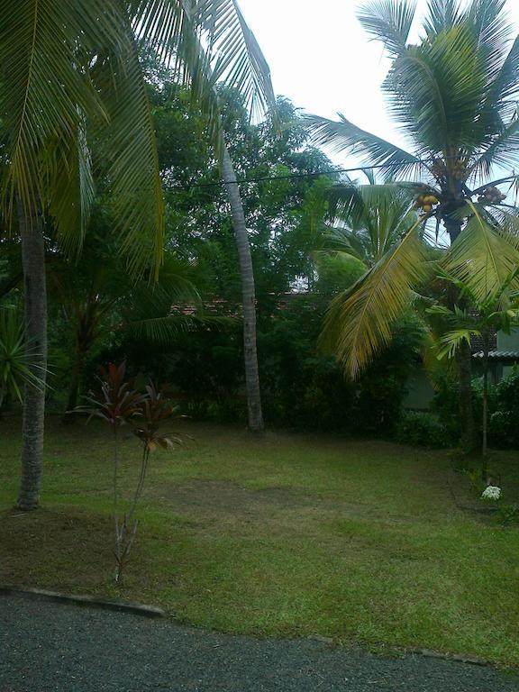 Rohan Villa Hikkaduwa Exterior photo